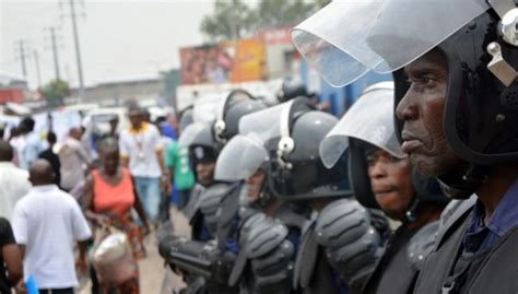 D­e­m­o­k­r­a­t­i­k­ ­K­o­n­g­o­­d­a­ ­g­ö­s­t­e­r­i­c­i­l­e­r­e­ ­m­ü­d­a­h­a­l­e­